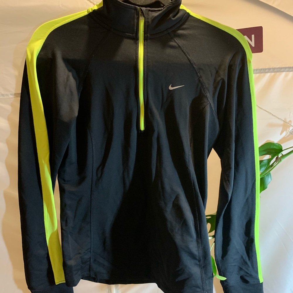 Nike dry fit